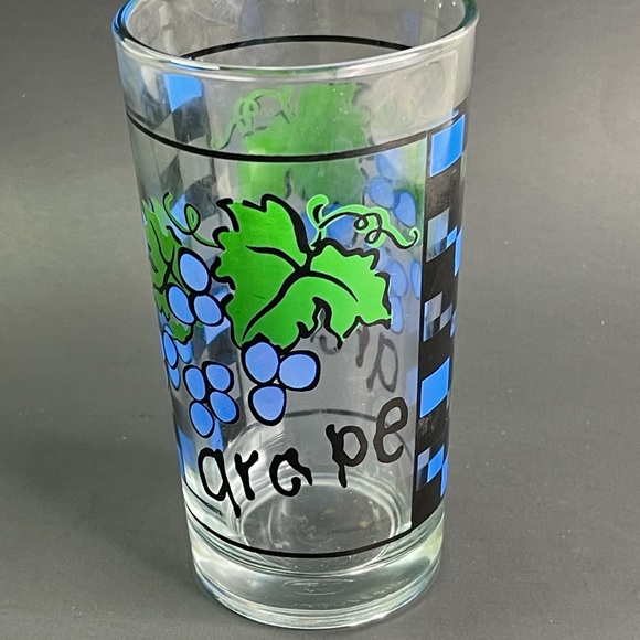 Vtg KIG Fruit Juice 4 Glass Set 6" 6oz - Picture 5 of 10